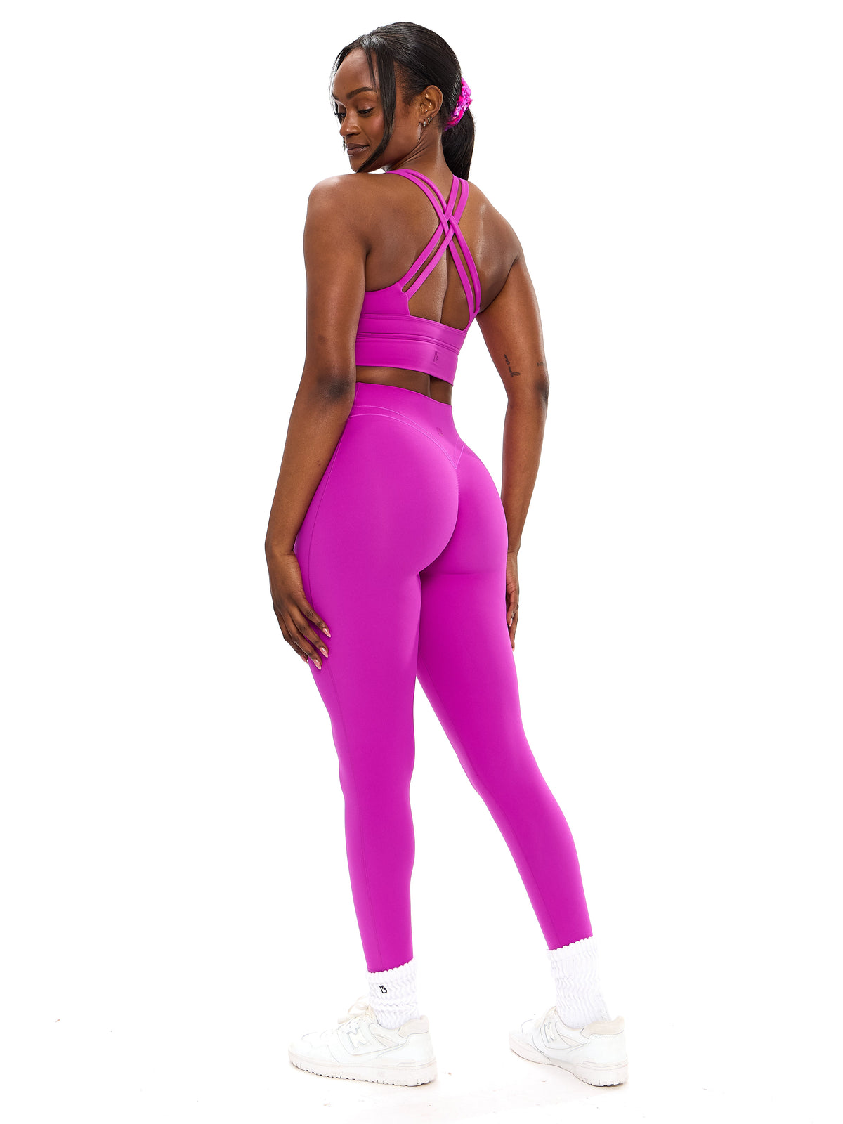Aggressive Scrunch Highlight Legging - Grape Juice