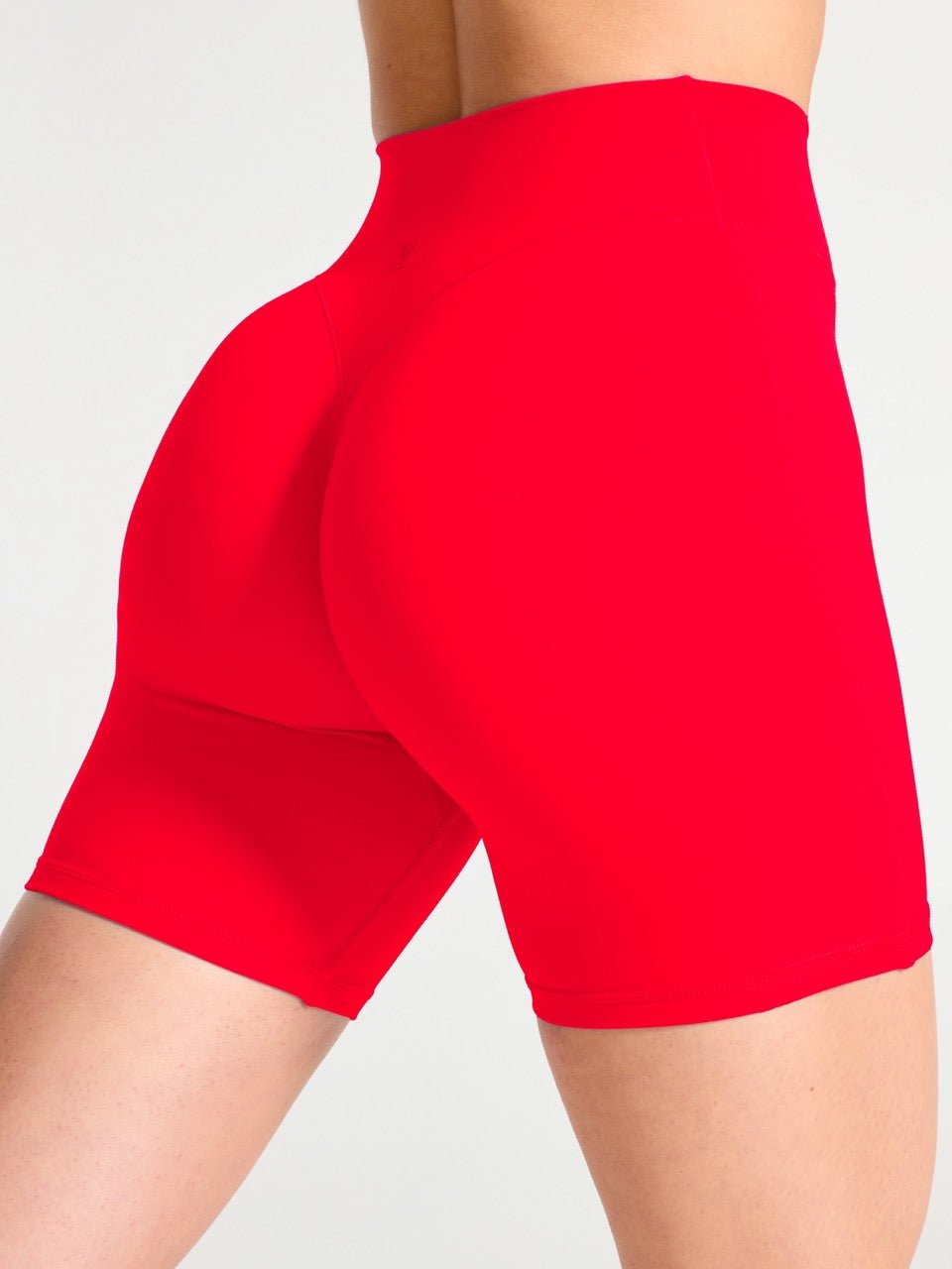 Aggressive Scrunch Short 7" - Salsa Red