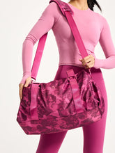 Everyday Duffel - Empire Dahlia