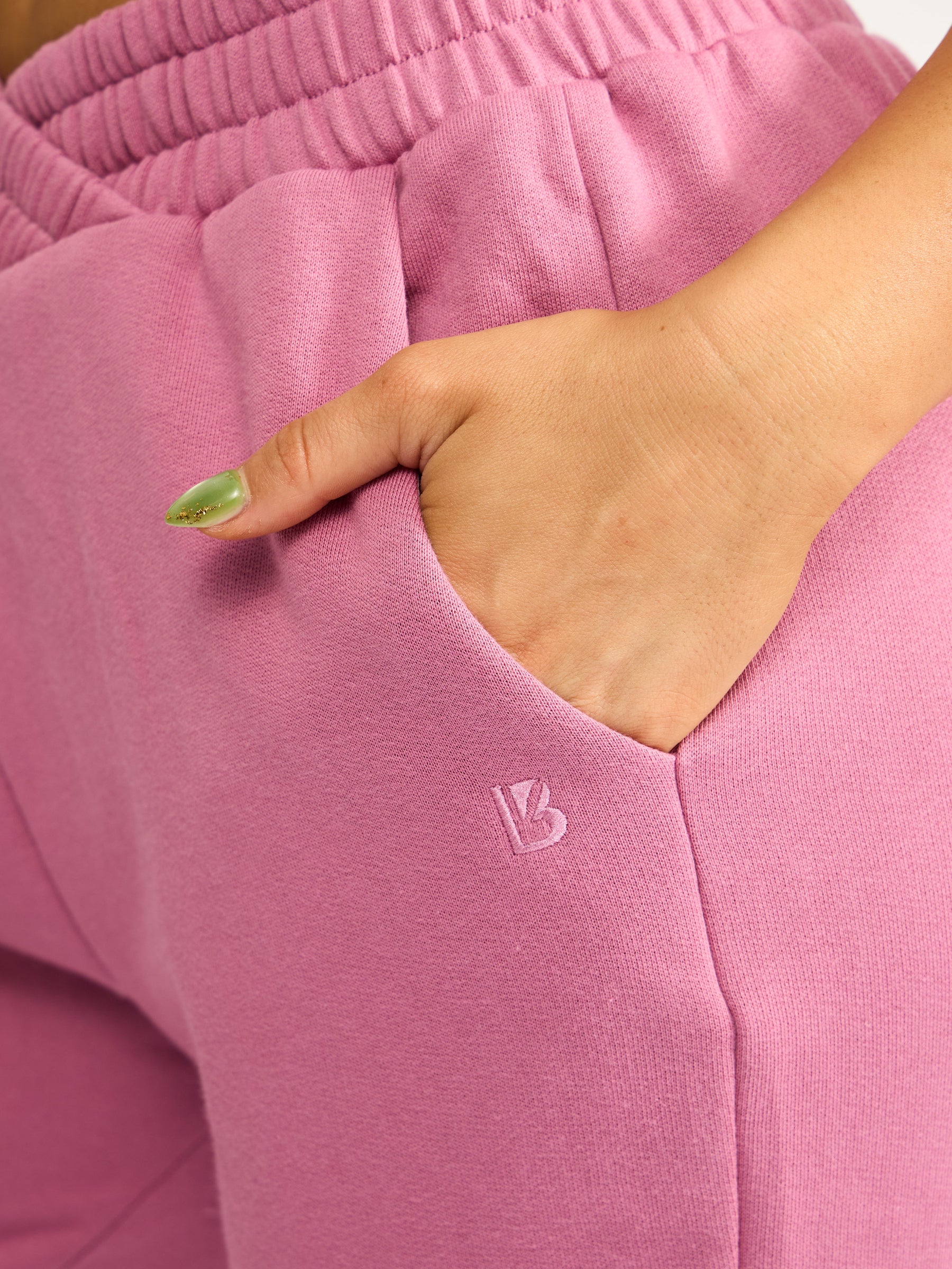 Threads Crossover Sweat Pant - Bloom